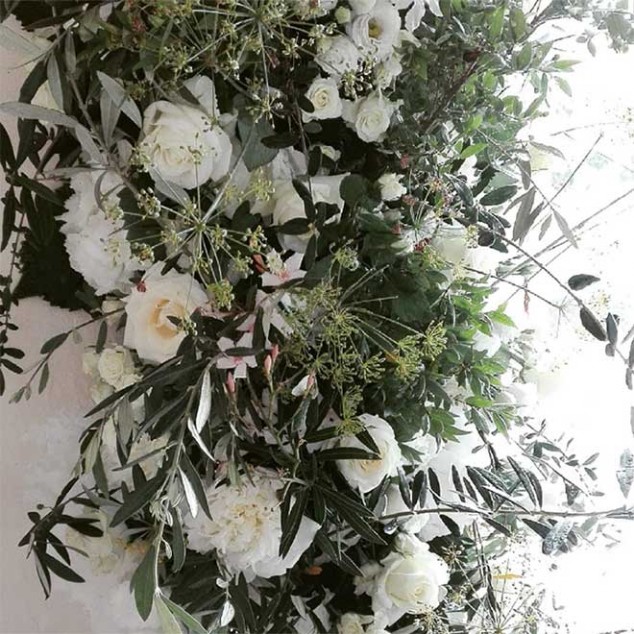 Floral sceneries for church wedding
